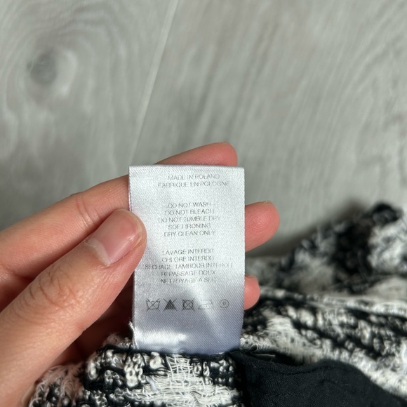 IRO mini shorts in black and white pattern - Picture 7 of 9